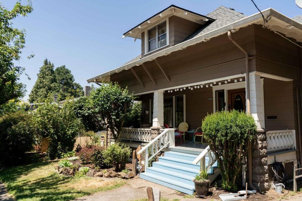 Southeast Portland Comfy & Eclectic Craftsman Home Εξωτερικό φωτογραφία