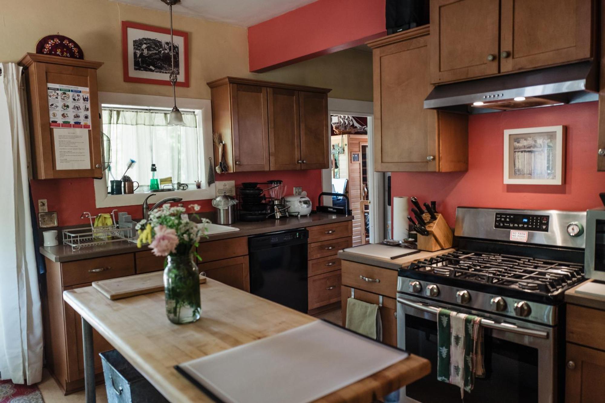 Southeast Portland Comfy & Eclectic Craftsman Home Εξωτερικό φωτογραφία
