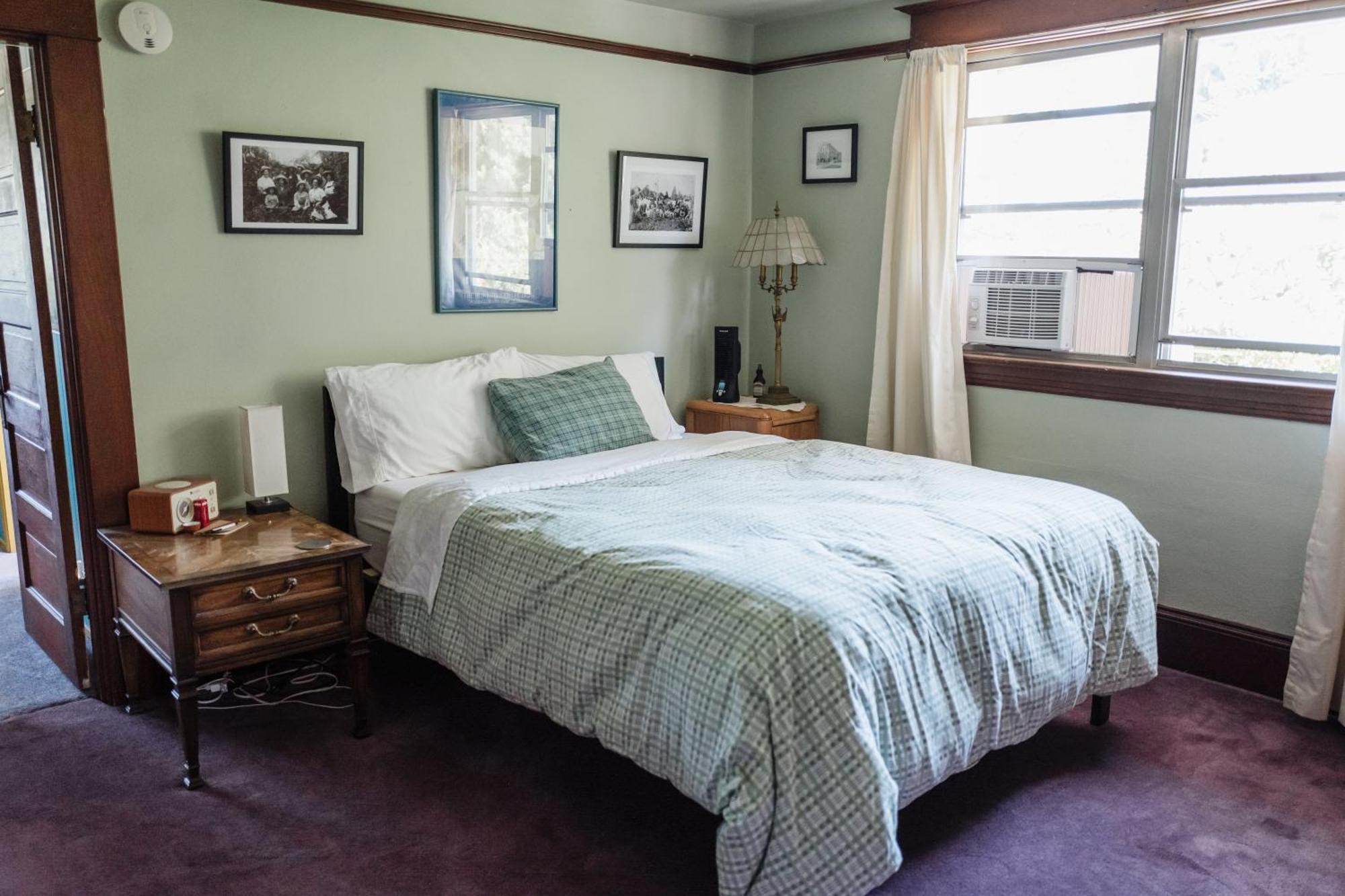Southeast Portland Comfy & Eclectic Craftsman Home Εξωτερικό φωτογραφία